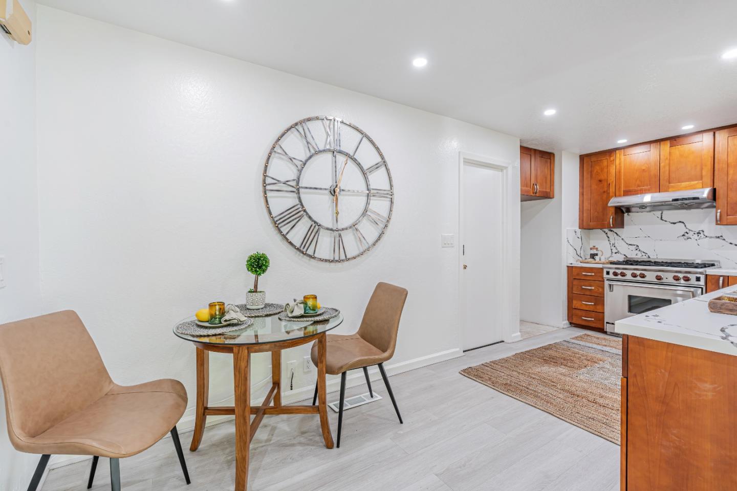 Detail Gallery Image 8 of 56 For 759 Camelback Rd, Pleasant Hill,  CA 94523 - 2 Beds | 2 Baths
