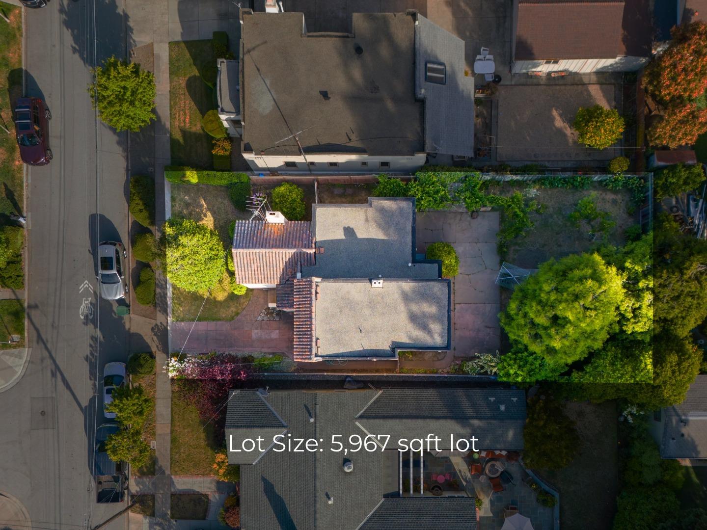 Detail Gallery Image 36 of 49 For 1317 Laguna Ave, Burlingame,  CA 94010 - 2 Beds | 1 Baths