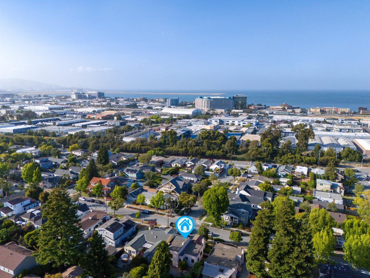 Detail Gallery Image 37 of 49 For 1317 Laguna Ave, Burlingame,  CA 94010 - 2 Beds | 1 Baths