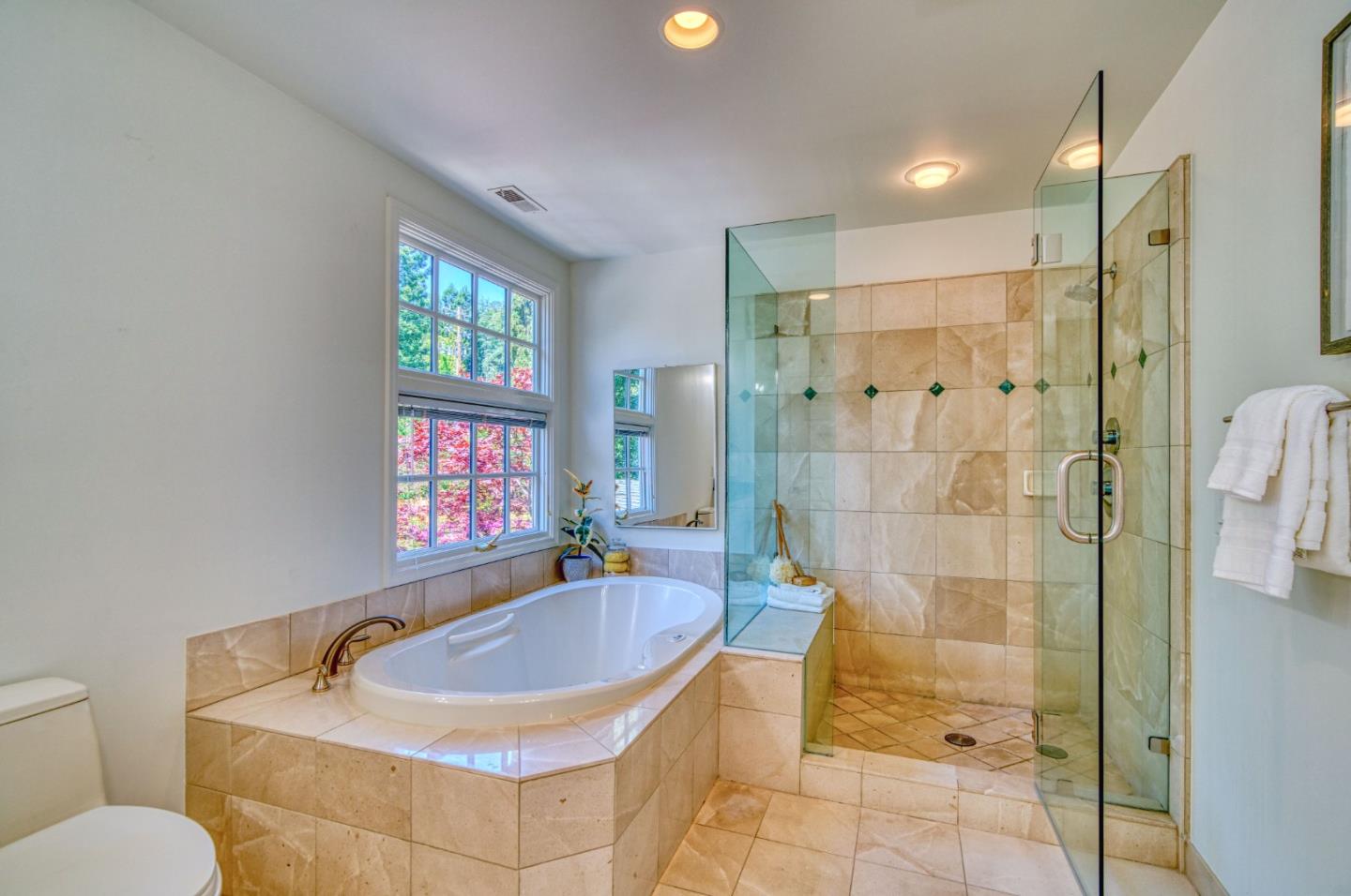 Detail Gallery Image 22 of 67 For 904 Wilmington Way, –,  CA 94062 - 4 Beds | 2/1 Baths