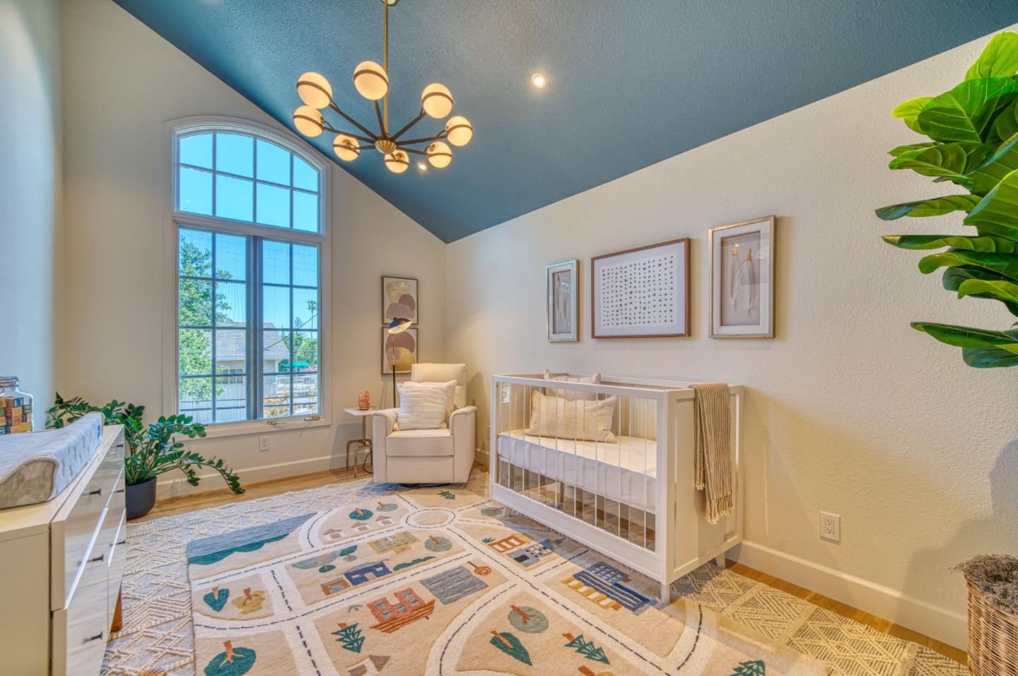 Detail Gallery Image 23 of 67 For 904 Wilmington Way, –,  CA 94062 - 4 Beds | 2/1 Baths