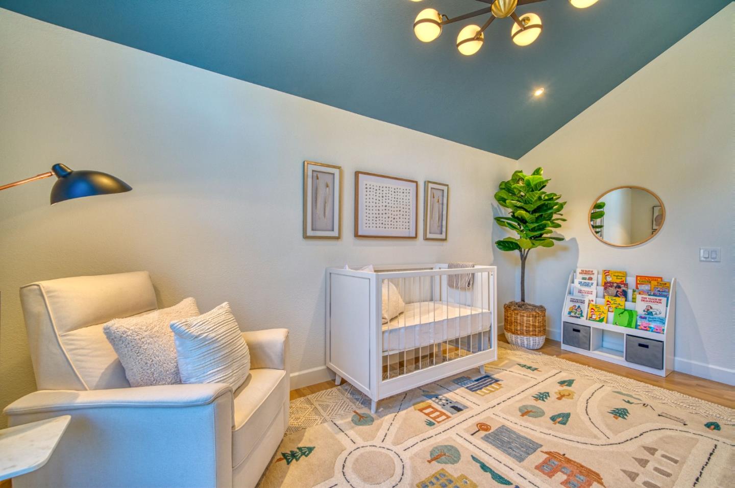 Detail Gallery Image 24 of 67 For 904 Wilmington Way, –,  CA 94062 - 4 Beds | 2/1 Baths
