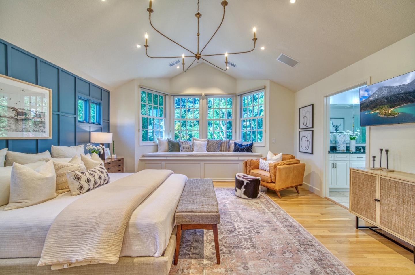 Detail Gallery Image 25 of 67 For 904 Wilmington Way, –,  CA 94062 - 4 Beds | 2/1 Baths