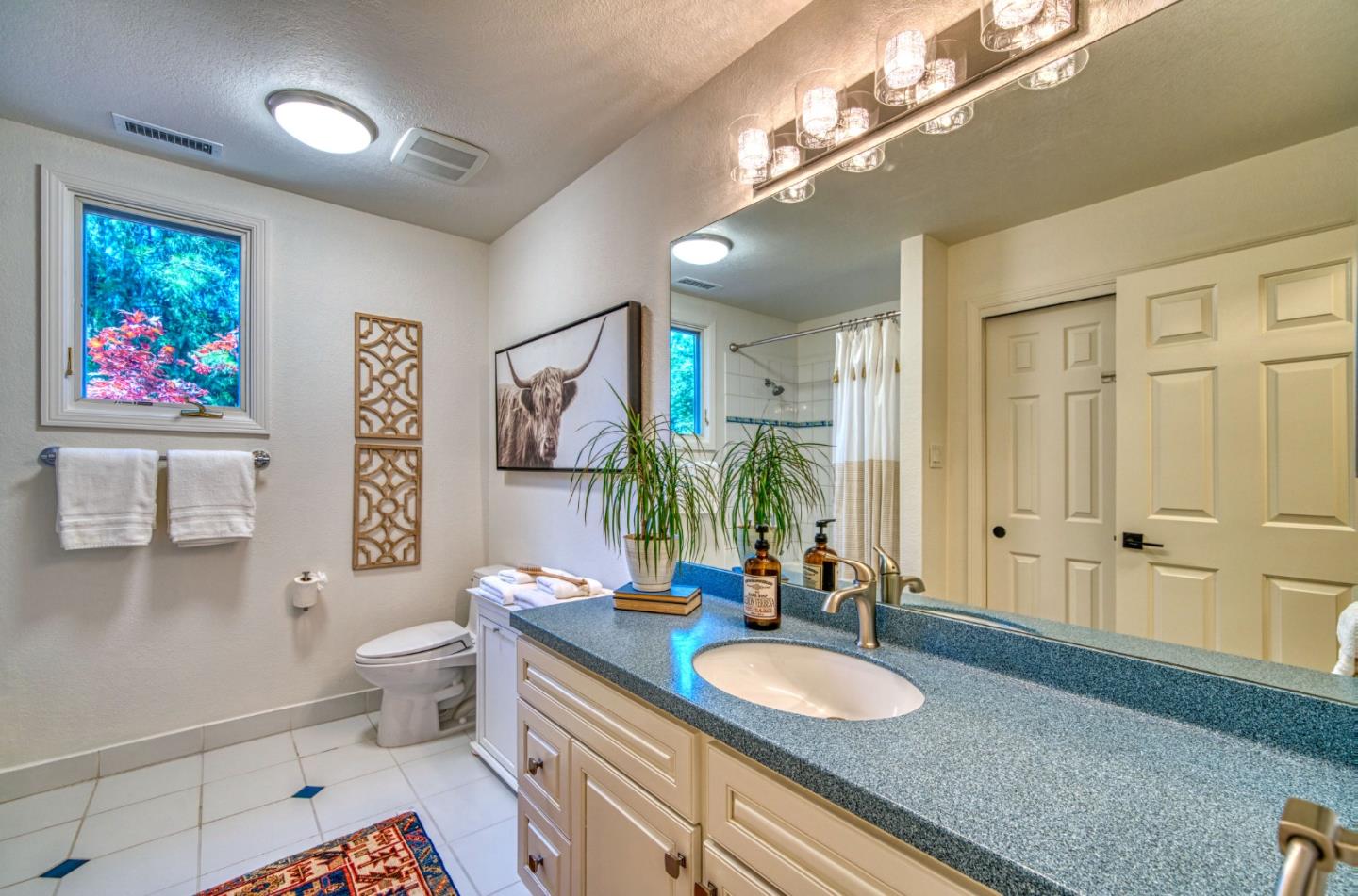 Detail Gallery Image 29 of 67 For 904 Wilmington Way, –,  CA 94062 - 4 Beds | 2/1 Baths