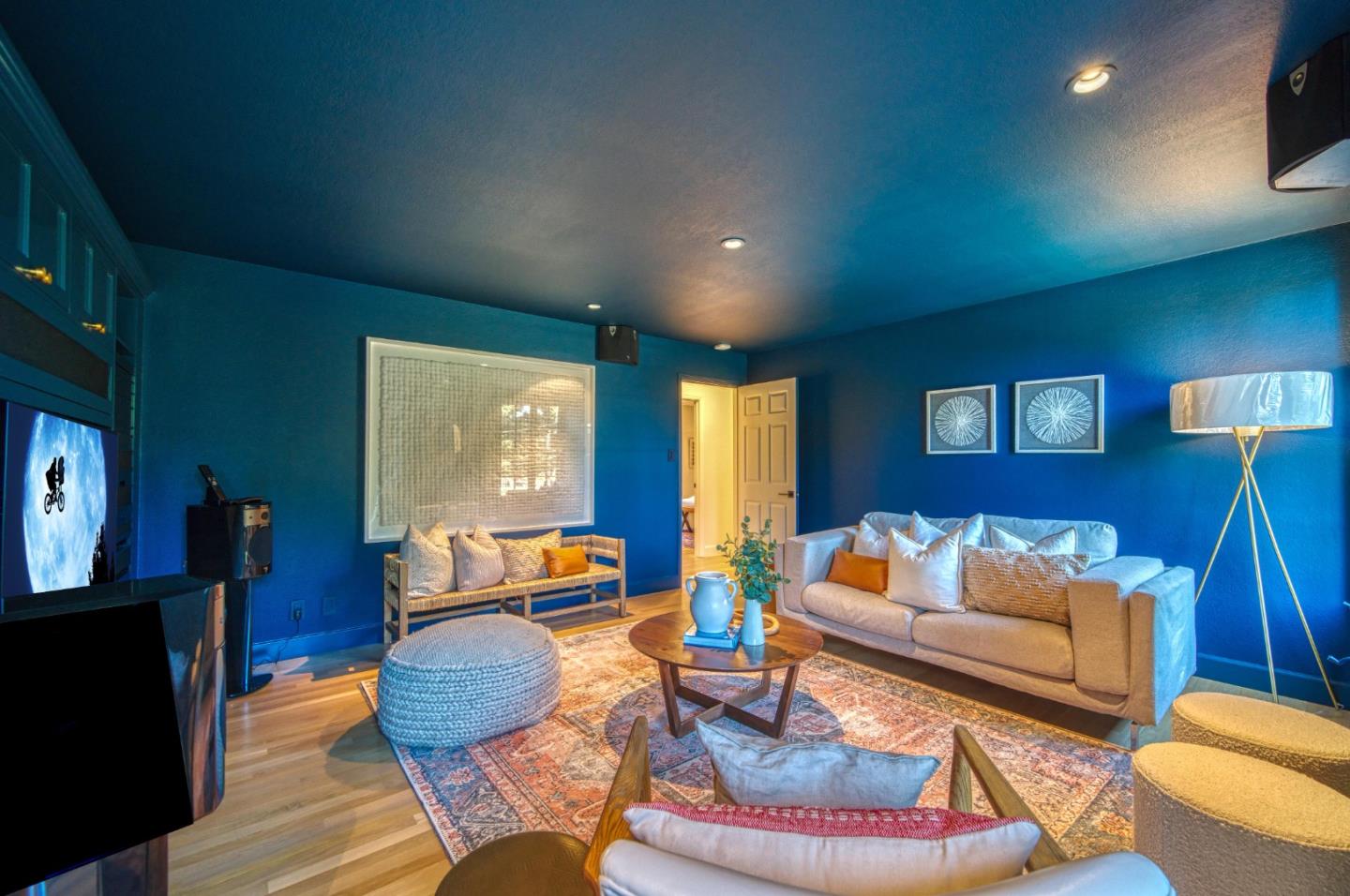 Detail Gallery Image 31 of 67 For 904 Wilmington Way, –,  CA 94062 - 4 Beds | 2/1 Baths