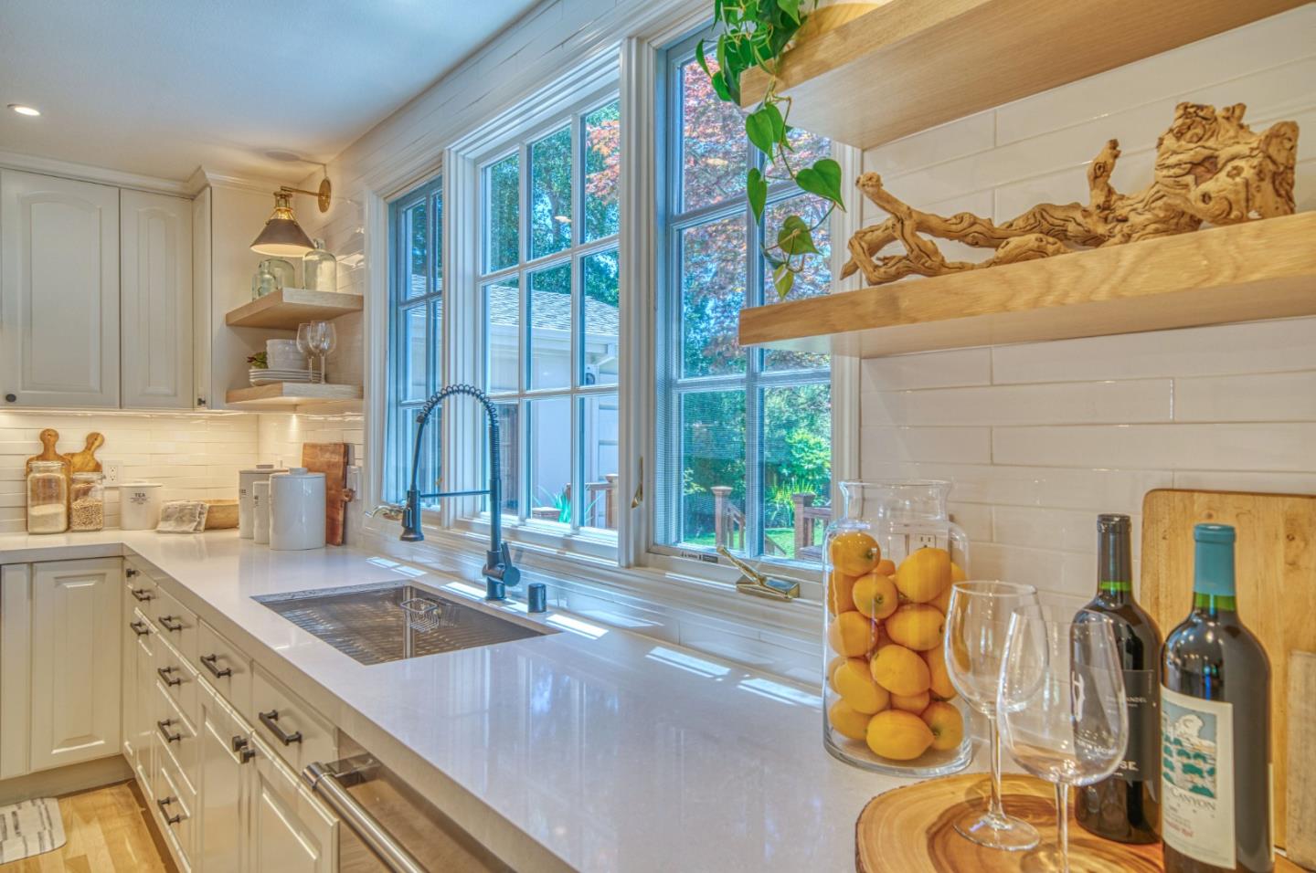 Detail Gallery Image 36 of 67 For 904 Wilmington Way, –,  CA 94062 - 4 Beds | 2/1 Baths
