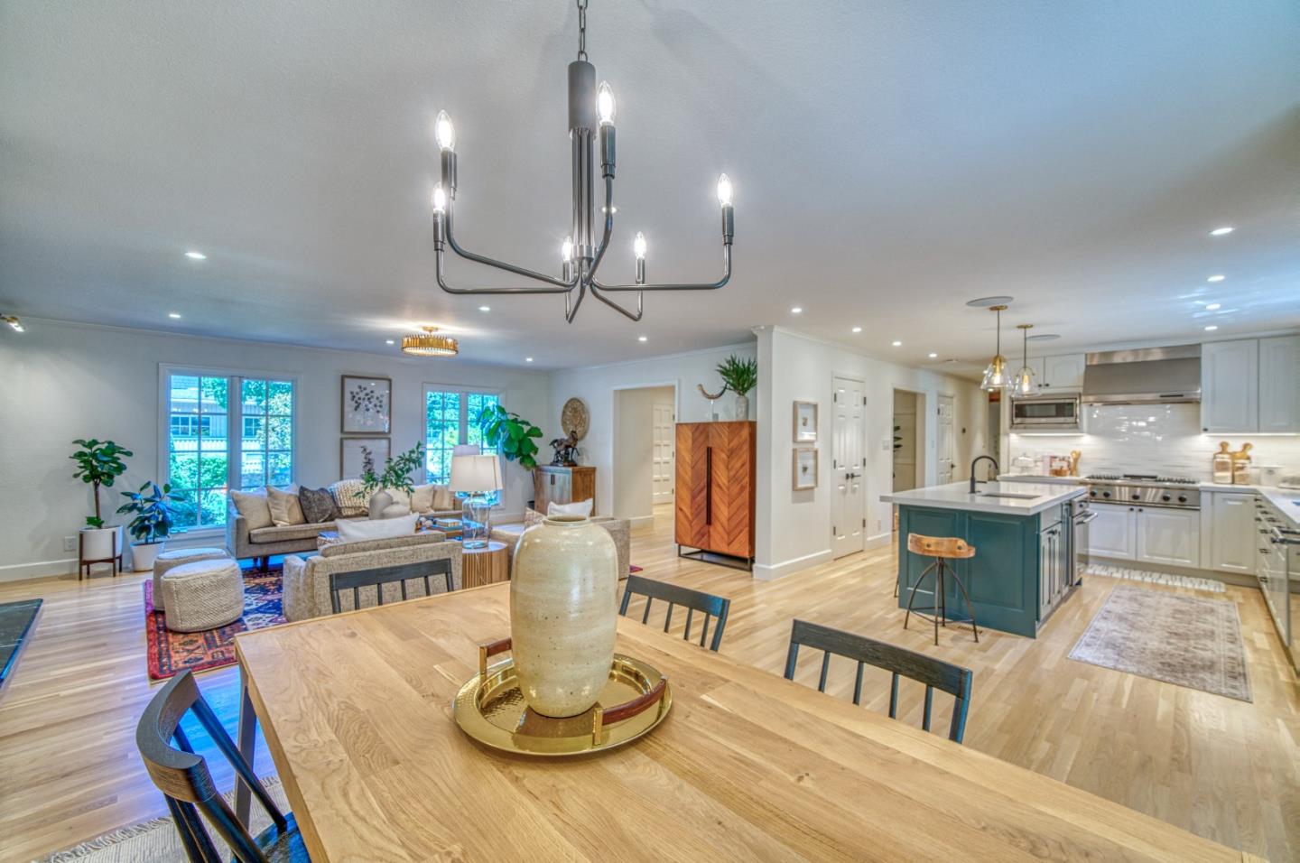 Detail Gallery Image 49 of 67 For 904 Wilmington Way, –,  CA 94062 - 4 Beds | 2/1 Baths