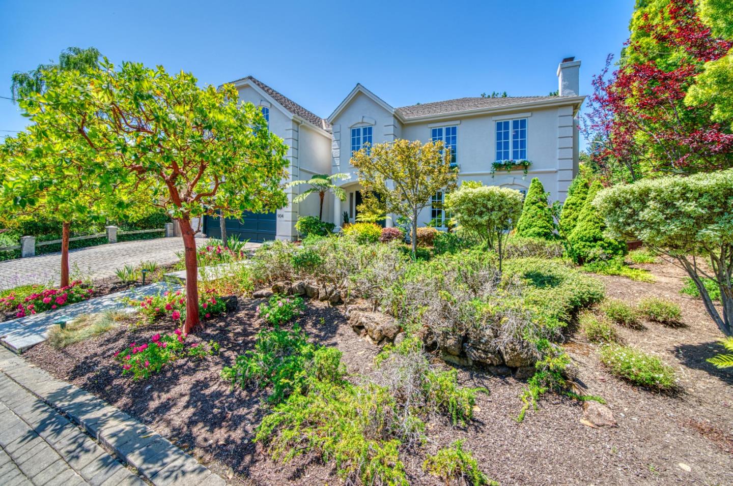 Detail Gallery Image 5 of 67 For 904 Wilmington Way, –,  CA 94062 - 4 Beds | 2/1 Baths