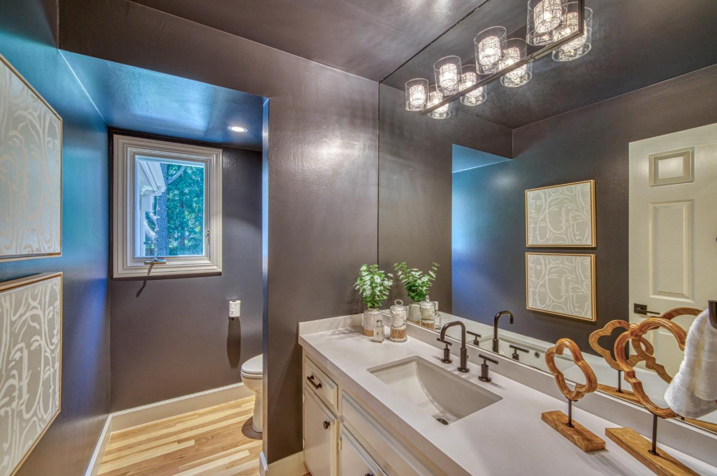 Detail Gallery Image 52 of 67 For 904 Wilmington Way, –,  CA 94062 - 4 Beds | 2/1 Baths