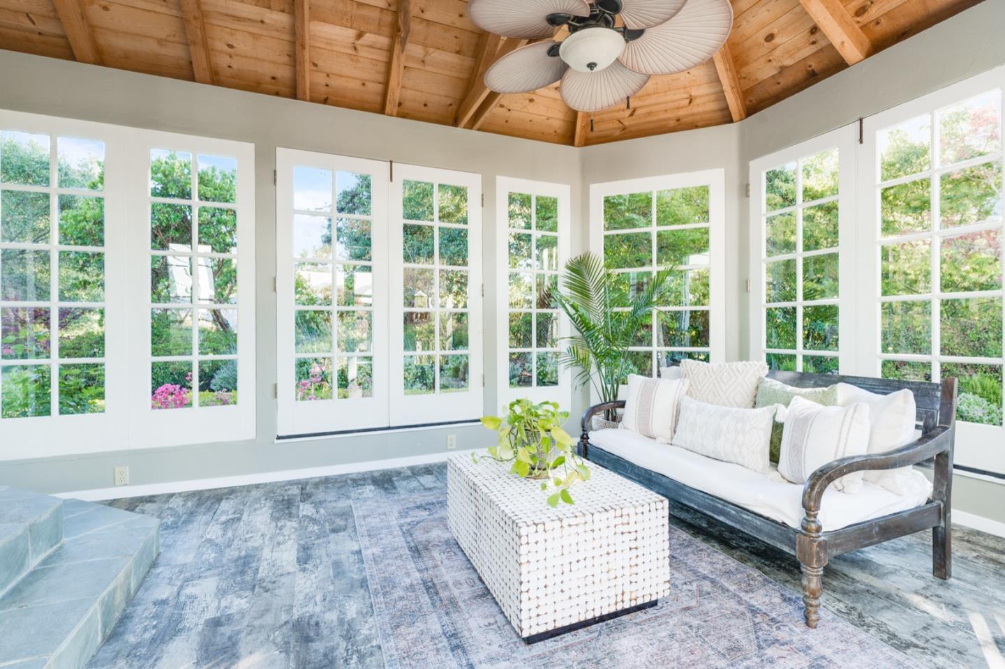 Detail Gallery Image 19 of 95 For 3785 Glen Haven Rd, Soquel,  CA 95073 - 5 Beds | 4 Baths