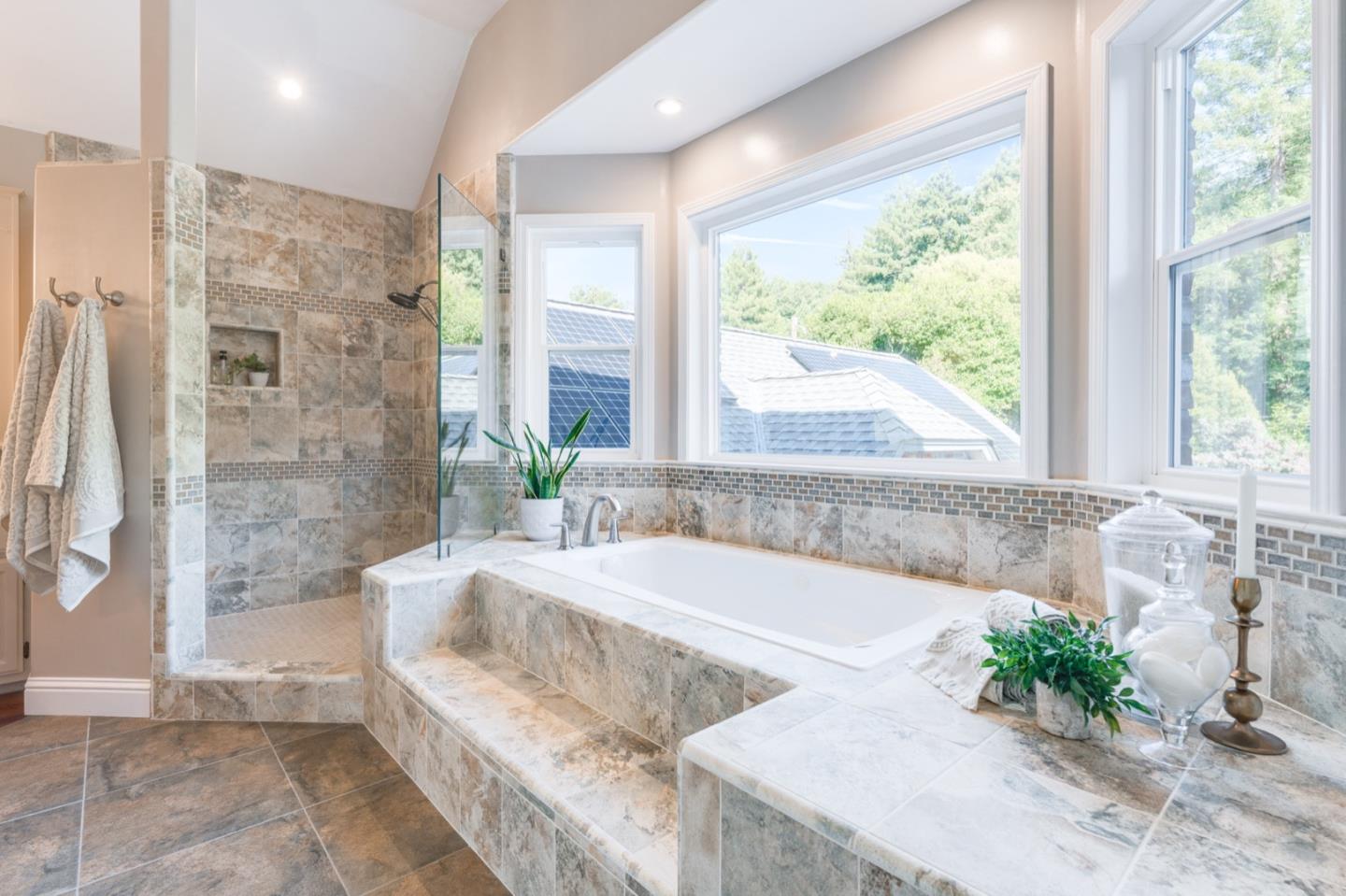 Detail Gallery Image 62 of 95 For 3785 Glen Haven Rd, Soquel,  CA 95073 - 5 Beds | 4 Baths