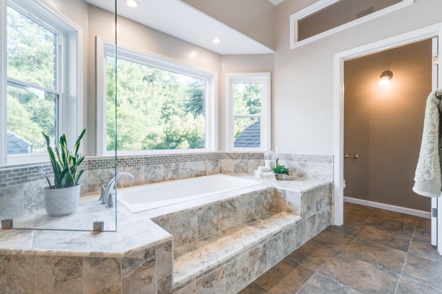 Detail Gallery Image 63 of 95 For 3785 Glen Haven Rd, Soquel,  CA 95073 - 5 Beds | 4 Baths