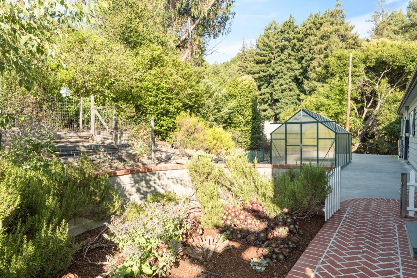Detail Gallery Image 69 of 95 For 3785 Glen Haven Rd, Soquel,  CA 95073 - 5 Beds | 4 Baths