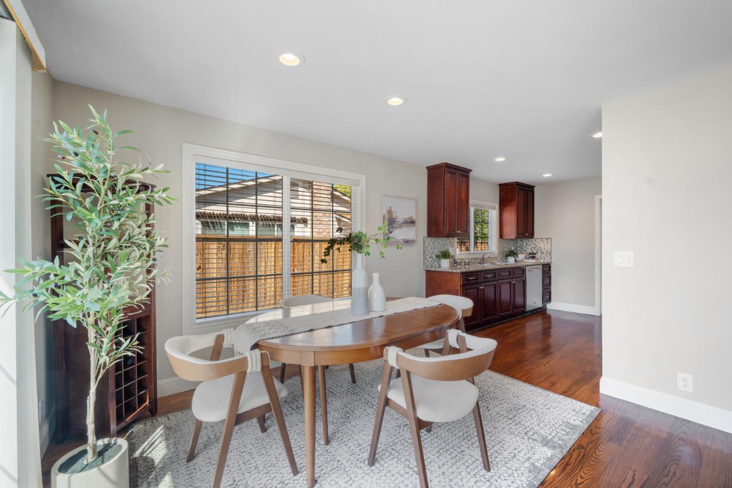 Detail Gallery Image 9 of 32 For 1660 Bluebonnet Way, Morgan Hill,  CA 95037 - 3 Beds | 2 Baths