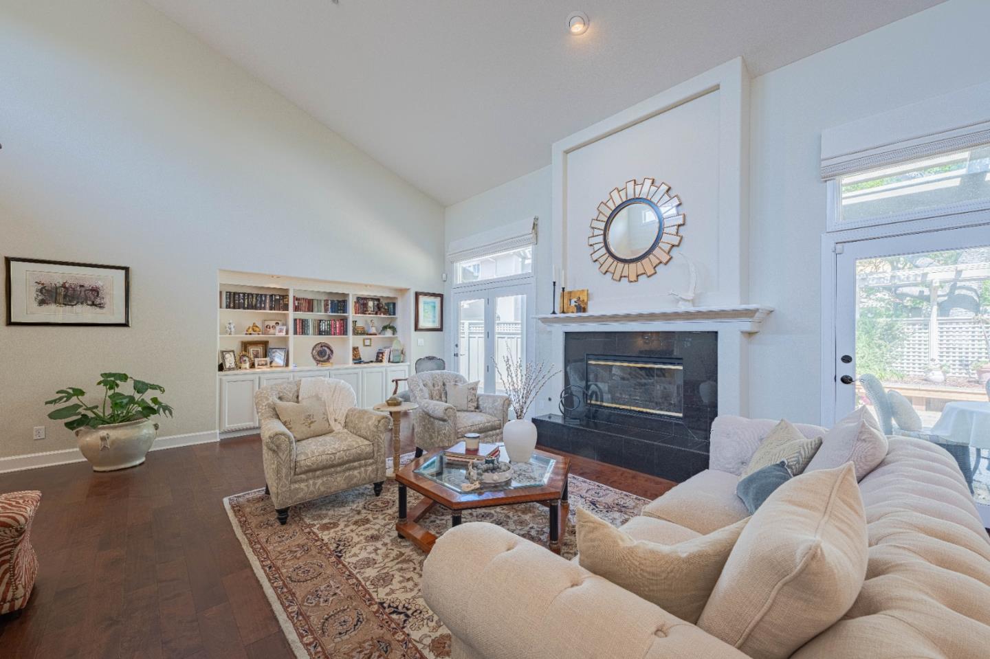 Detail Gallery Image 12 of 59 For 25547 Meadowview Circle, Corral De Tierra,  CA 93908 - 3 Beds | 3 Baths