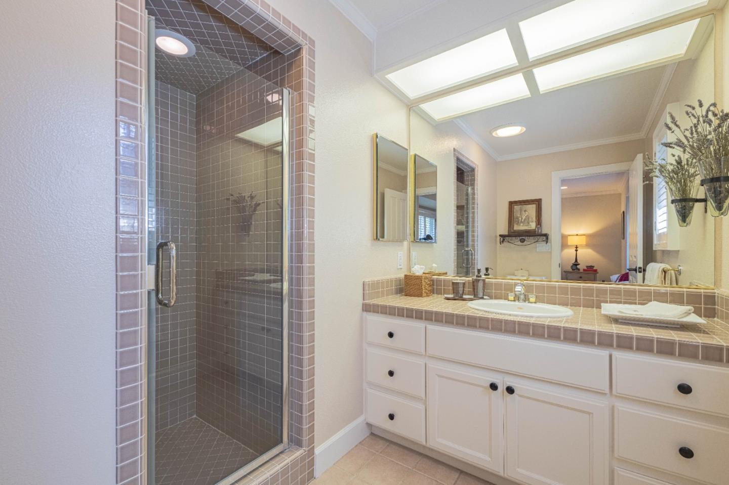 Detail Gallery Image 42 of 59 For 25547 Meadowview Circle, Corral De Tierra,  CA 93908 - 3 Beds | 3 Baths
