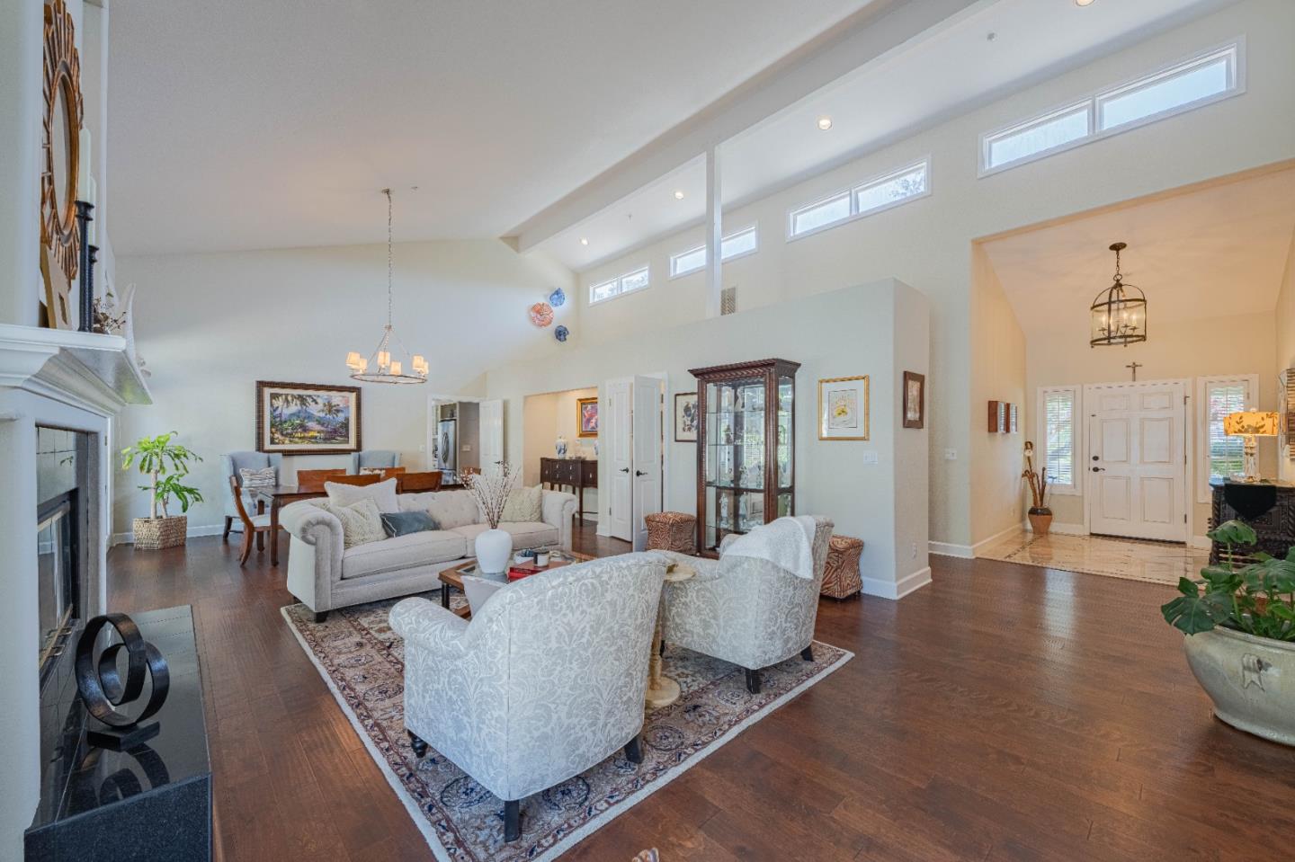 Detail Gallery Image 8 of 59 For 25547 Meadowview Circle, Corral De Tierra,  CA 93908 - 3 Beds | 3 Baths