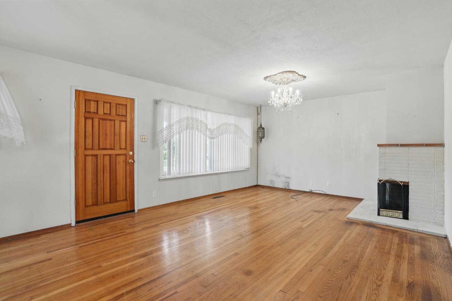 Detail Gallery Image 9 of 29 For 114 Bergwall Way, Vallejo,  CA 94591 - 3 Beds | 2 Baths