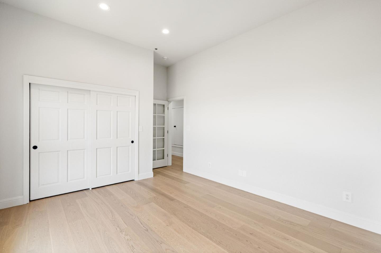 Detail Gallery Image 63 of 82 For 70 Ensenada Rd, San Carlos,  CA 94070 - 5 Beds | 4/1 Baths