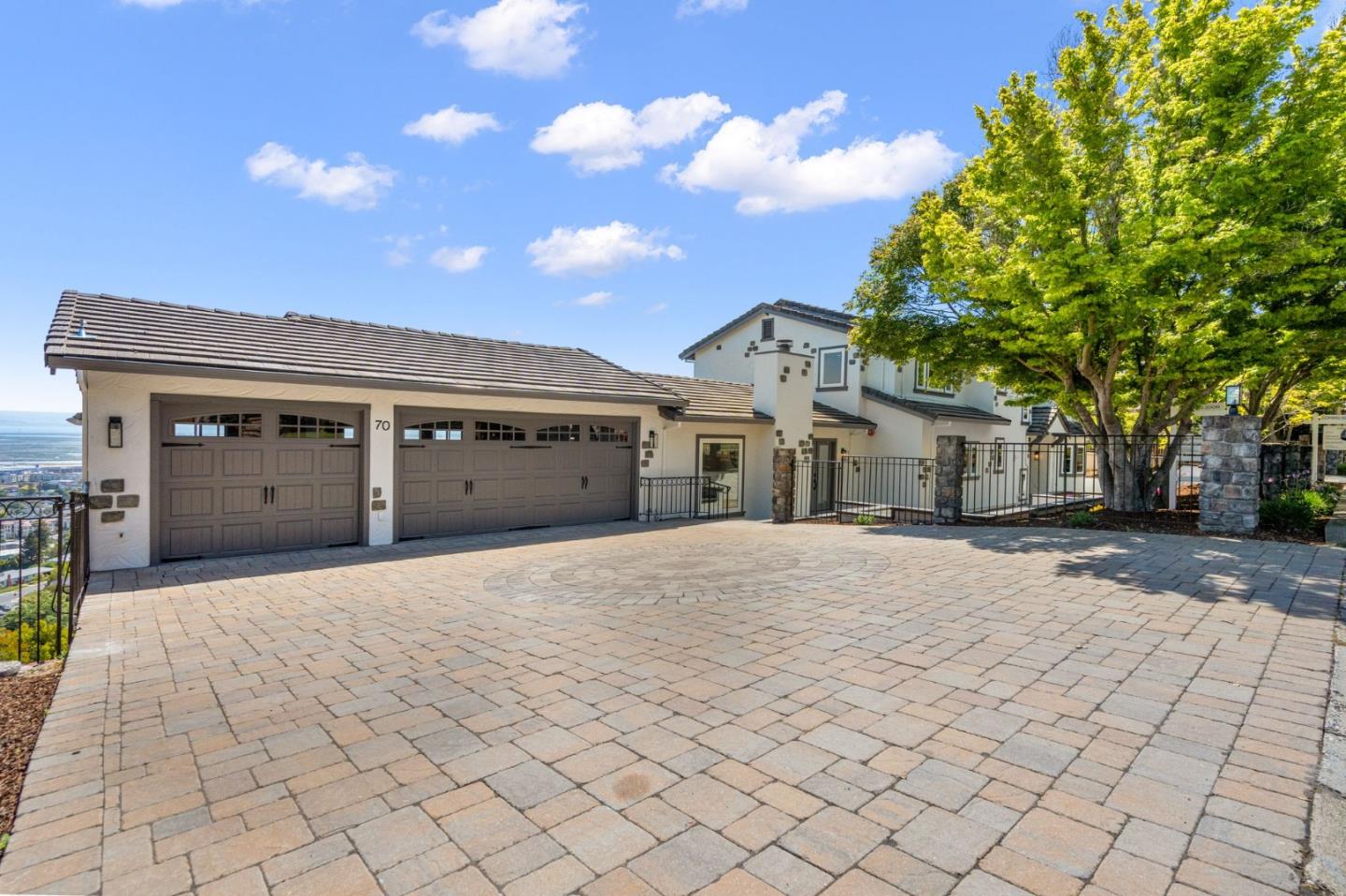 Detail Gallery Image 68 of 82 For 70 Ensenada Rd, San Carlos,  CA 94070 - 5 Beds | 4/1 Baths