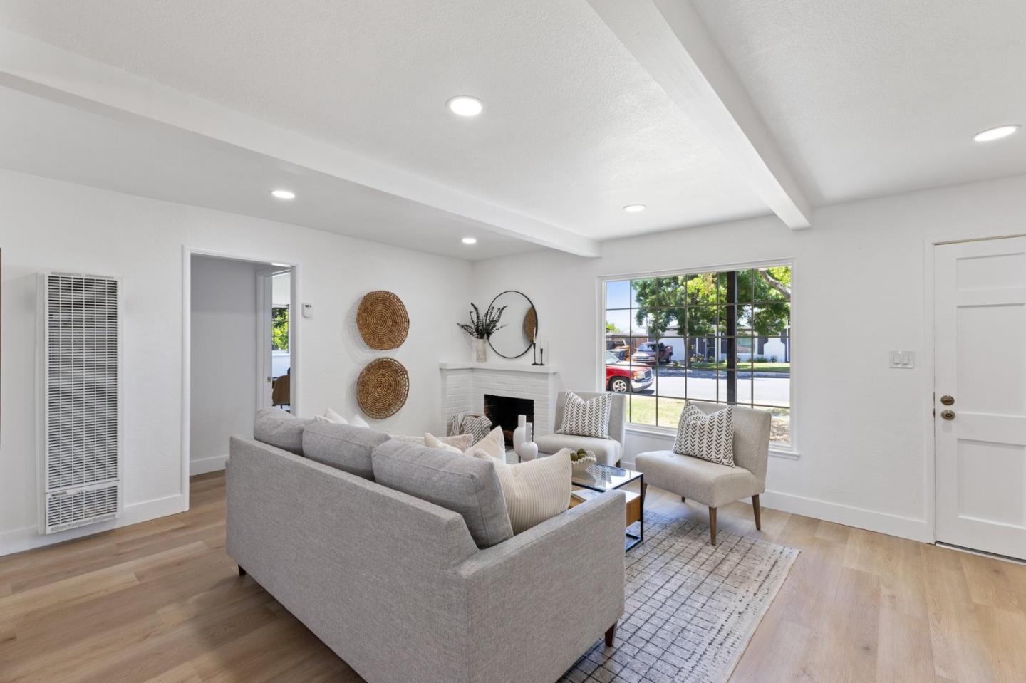 Detail Gallery Image 16 of 31 For 2057 Highland Dr, Concord,  CA 94520 - 3 Beds | 2 Baths