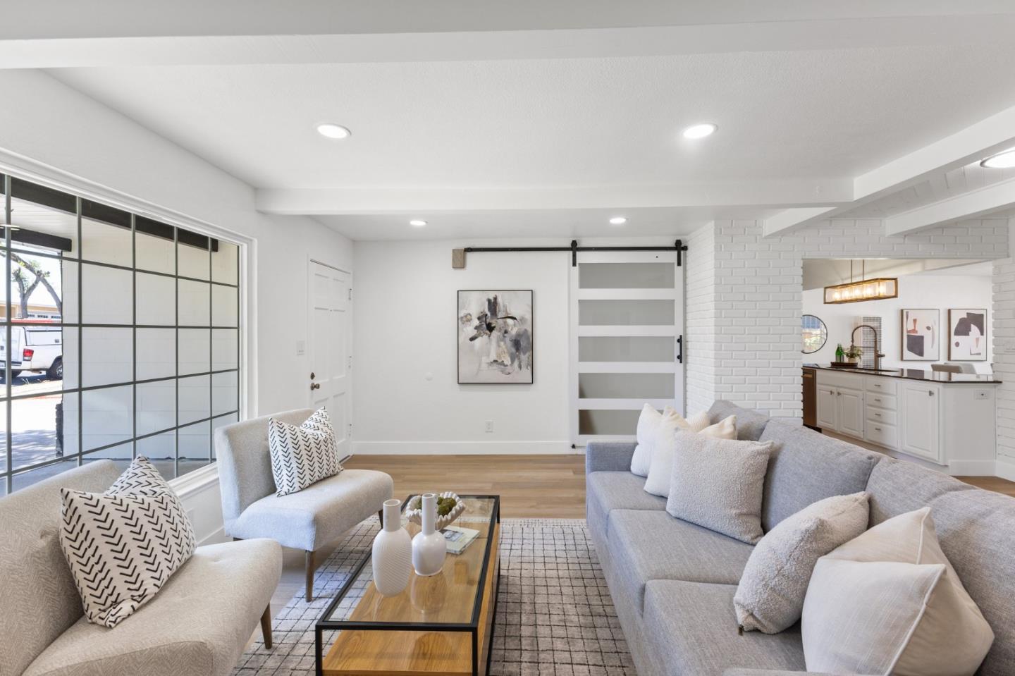 Detail Gallery Image 17 of 31 For 2057 Highland Dr, Concord,  CA 94520 - 3 Beds | 2 Baths
