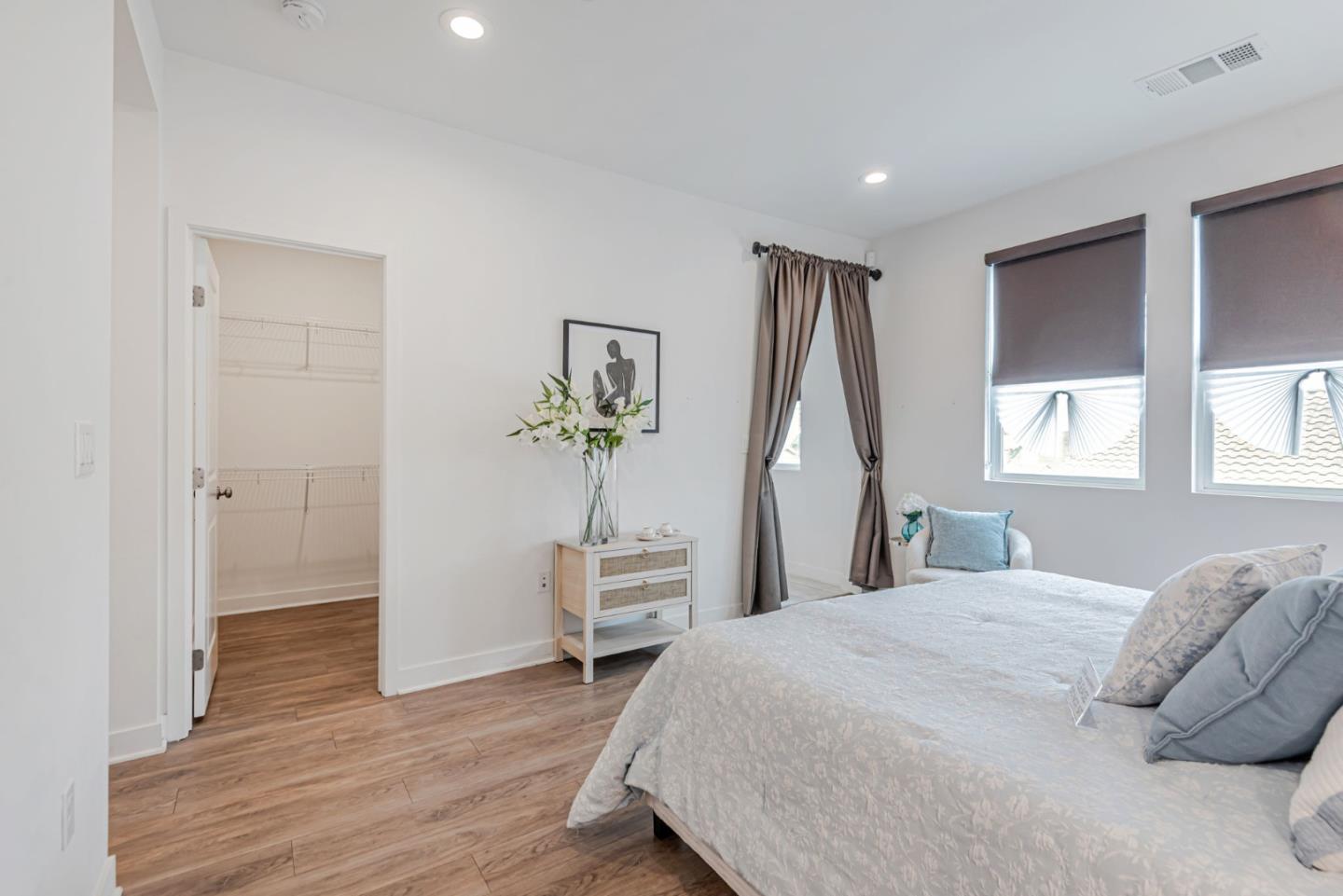 Detail Gallery Image 14 of 24 For 5358 Harvard Way, Cypress,  CA 90630 - 3 Beds | 2/1 Baths