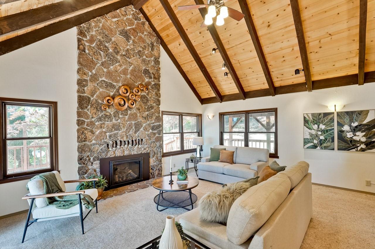 Detail Gallery Image 17 of 123 For 12338 First Fork Rd, Los Gatos,  CA 95033 - 3 Beds | 2 Baths