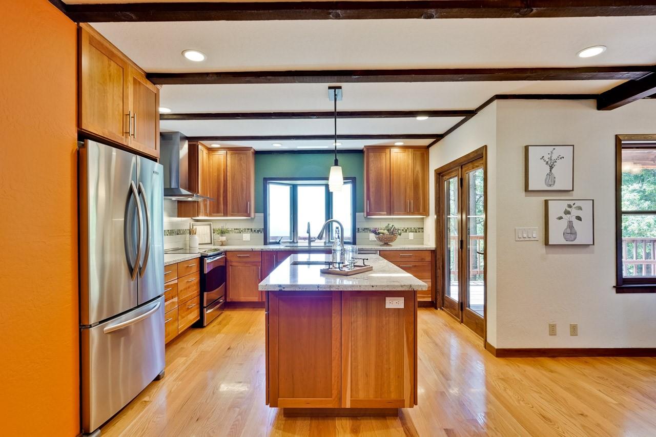 Detail Gallery Image 24 of 123 For 12338 First Fork Rd, Los Gatos,  CA 95033 - 3 Beds | 2 Baths