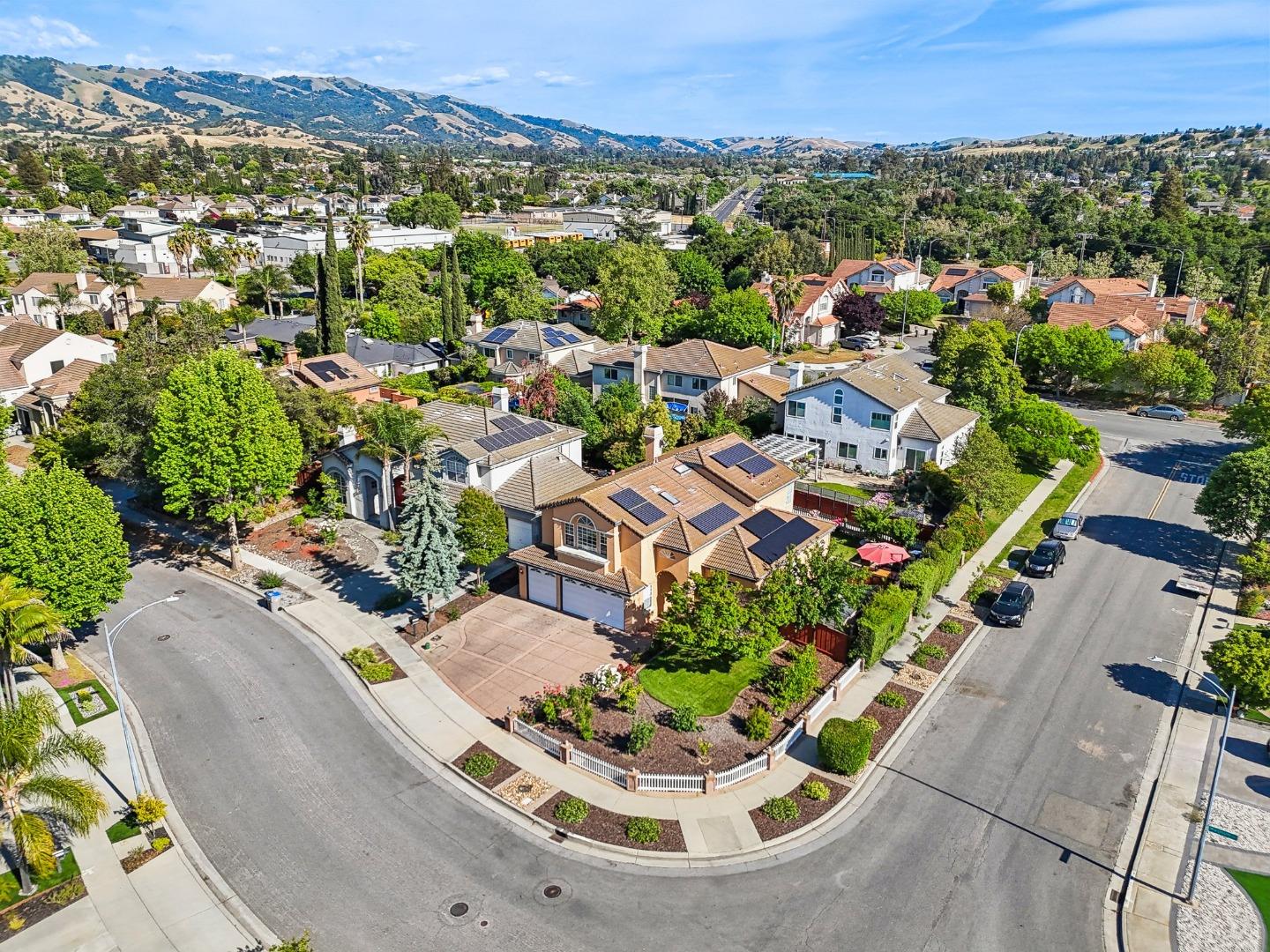 Detail Gallery Image 67 of 75 For 3002 Magnum Dr, San Jose,  CA 95135 - 5 Beds | 3 Baths
