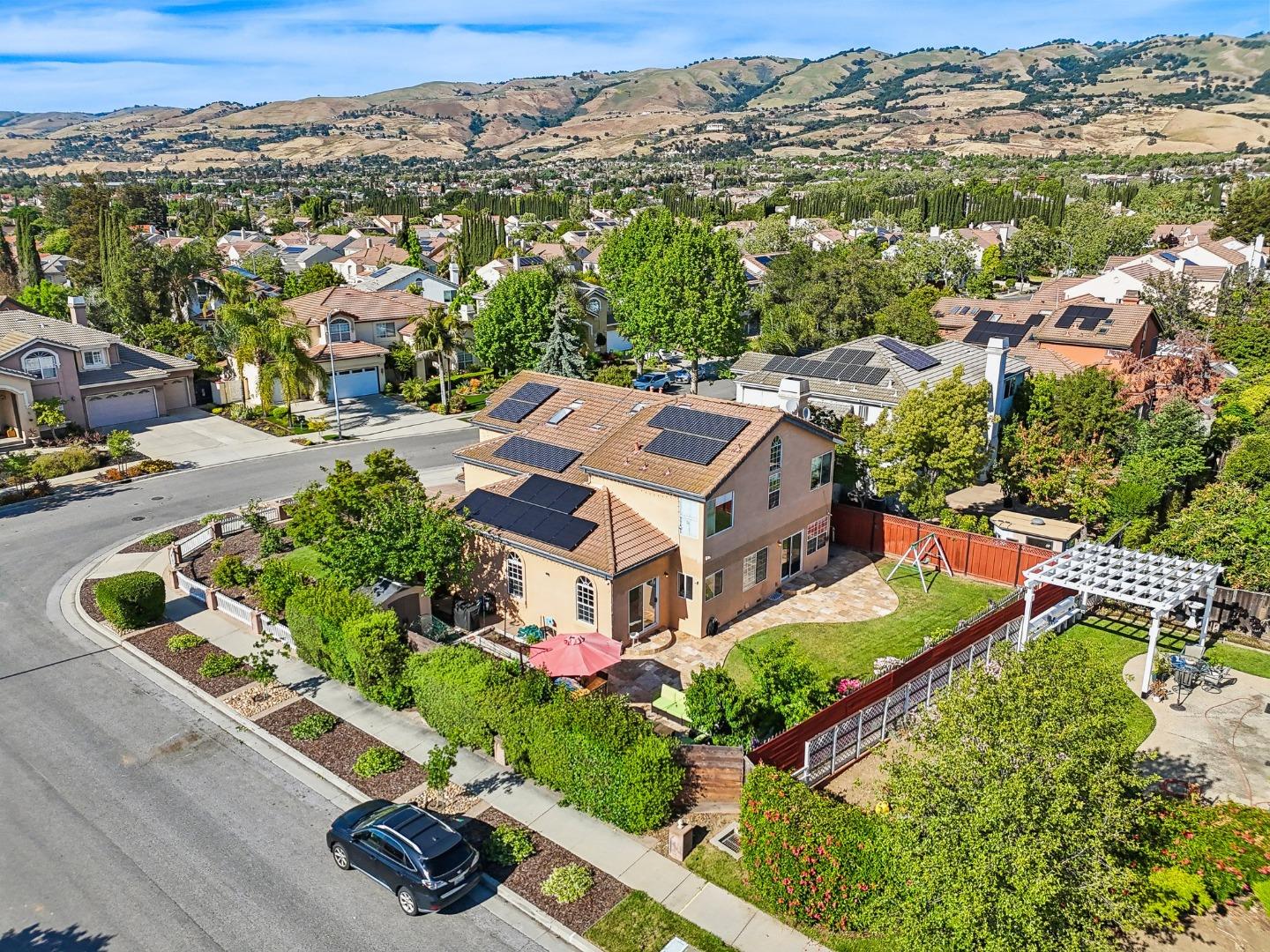 Detail Gallery Image 71 of 75 For 3002 Magnum Dr, San Jose,  CA 95135 - 5 Beds | 3 Baths