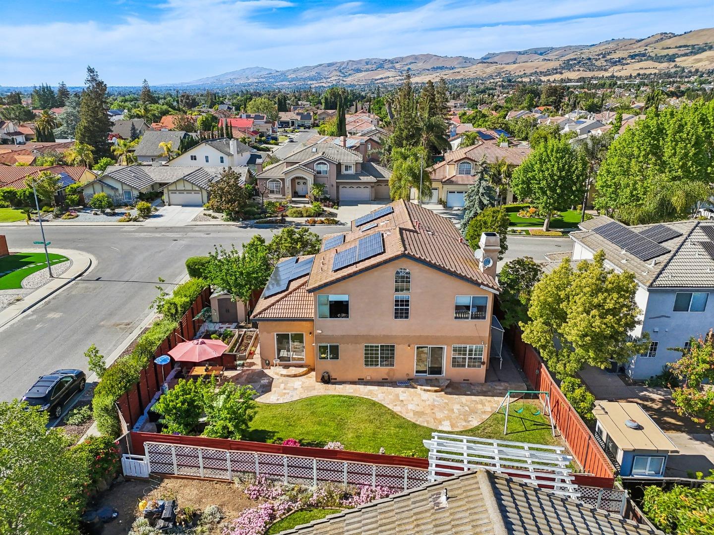 Detail Gallery Image 72 of 75 For 3002 Magnum Dr, San Jose,  CA 95135 - 5 Beds | 3 Baths