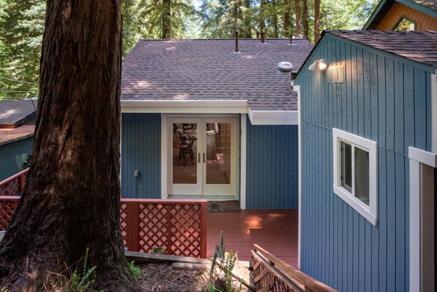 Detail Gallery Image 4 of 65 For 17981 Ogallala Warpath Rd, Los Gatos,  CA 95033 - 2 Beds | 2 Baths