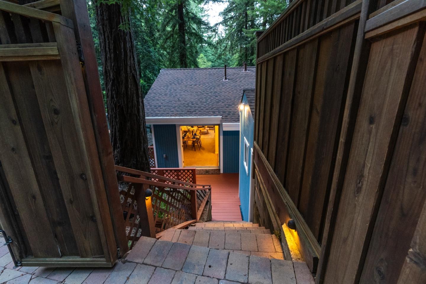 Detail Gallery Image 5 of 65 For 17981 Ogallala Warpath Rd, Los Gatos,  CA 95033 - 2 Beds | 2 Baths