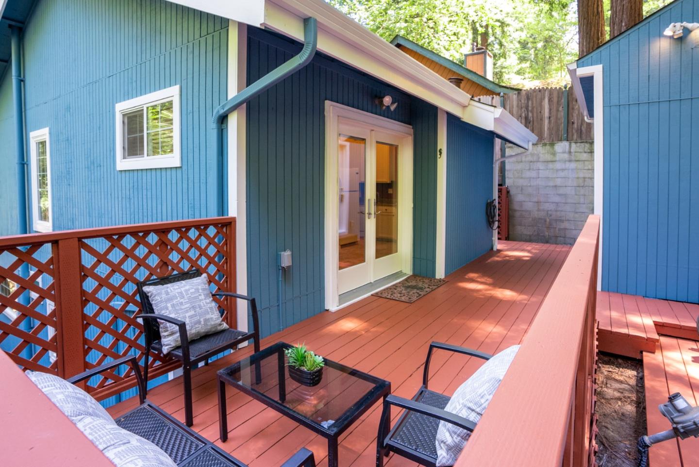 Detail Gallery Image 8 of 65 For 17981 Ogallala Warpath Rd, Los Gatos,  CA 95033 - 2 Beds | 2 Baths