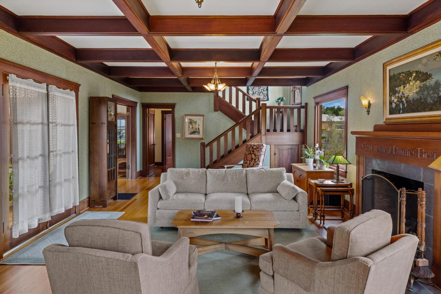 Detail Gallery Image 10 of 67 For 944 Bayview Ave, Pacific Grove,  CA 93950 - 3 Beds | 2 Baths