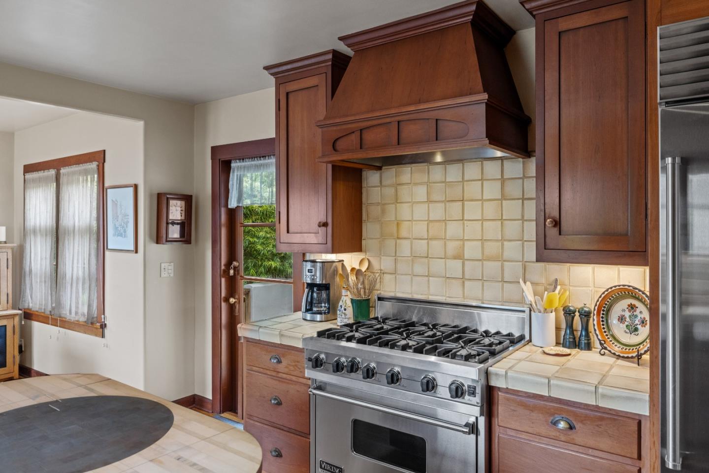 Detail Gallery Image 15 of 67 For 944 Bayview Ave, Pacific Grove,  CA 93950 - 3 Beds | 2 Baths