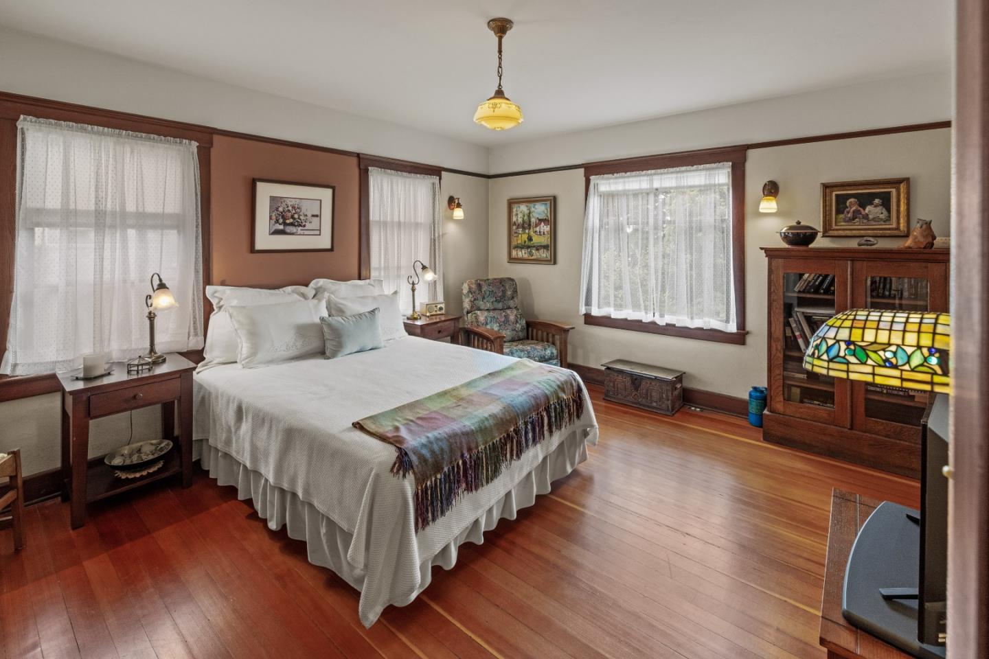 Detail Gallery Image 20 of 67 For 944 Bayview Ave, Pacific Grove,  CA 93950 - 3 Beds | 2 Baths