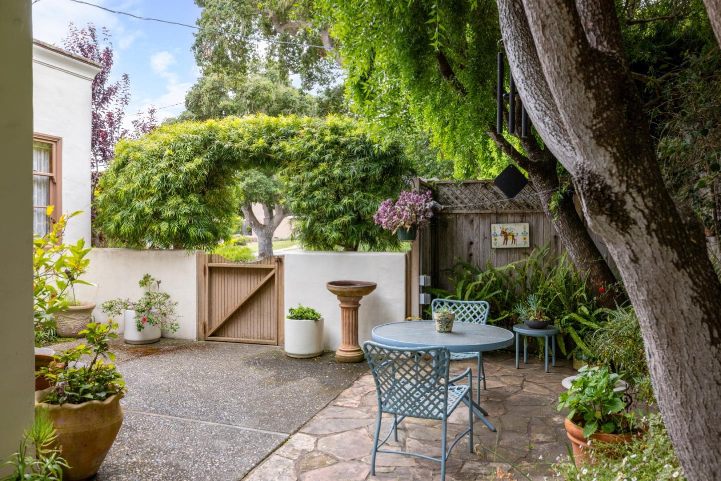 Detail Gallery Image 45 of 67 For 944 Bayview Ave, Pacific Grove,  CA 93950 - 3 Beds | 2 Baths