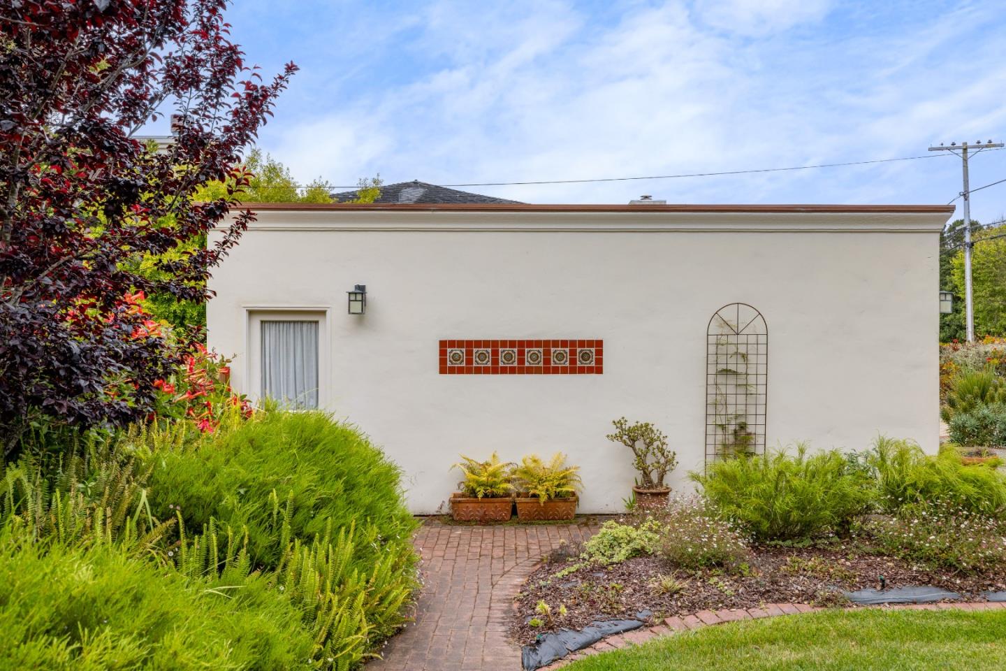 Detail Gallery Image 46 of 67 For 944 Bayview Ave, Pacific Grove,  CA 93950 - 3 Beds | 2 Baths