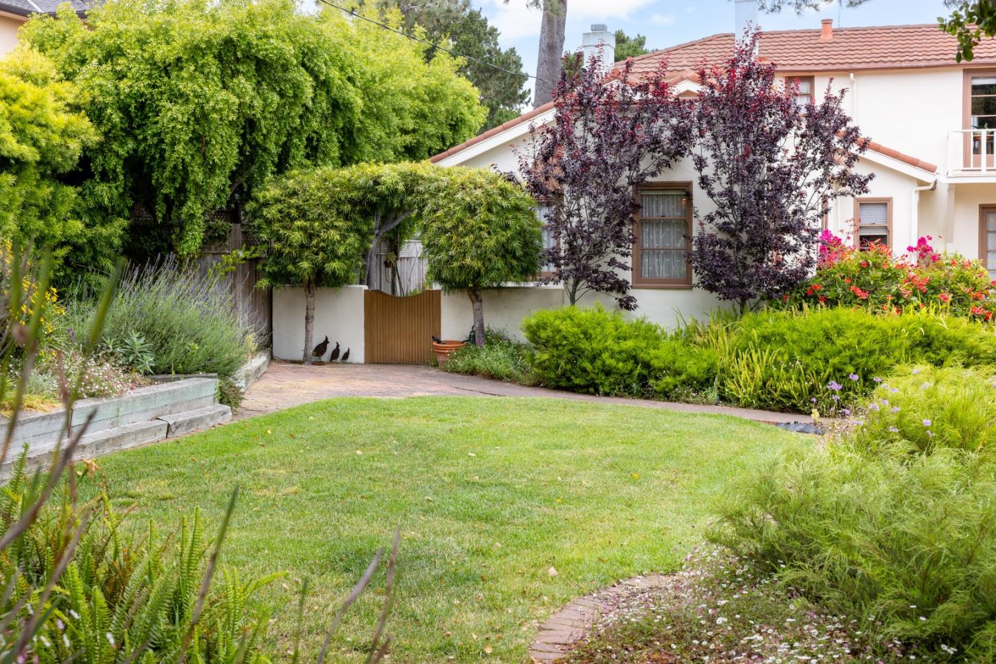 Detail Gallery Image 52 of 67 For 944 Bayview Ave, Pacific Grove,  CA 93950 - 3 Beds | 2 Baths