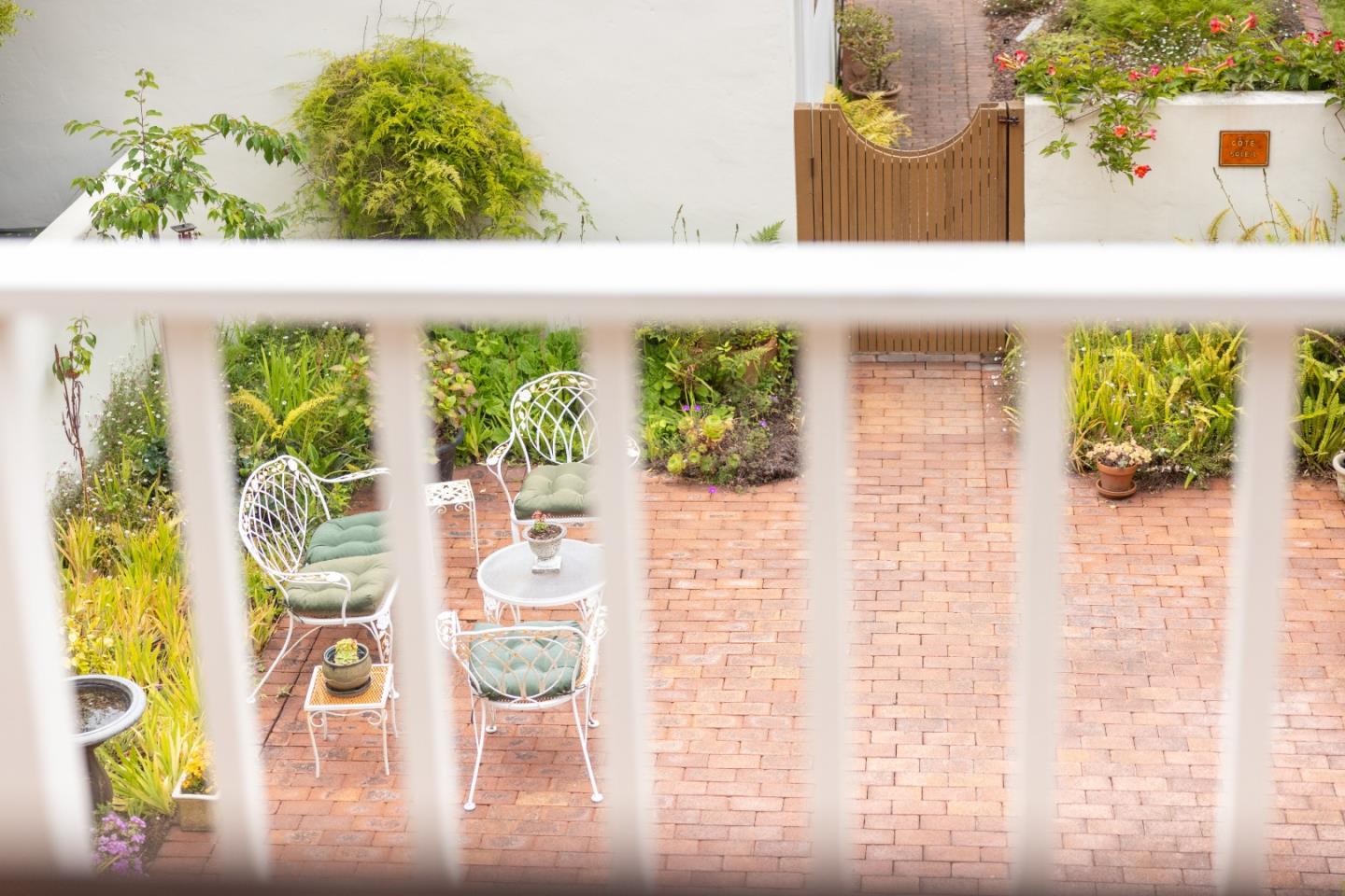 Detail Gallery Image 62 of 67 For 944 Bayview Ave, Pacific Grove,  CA 93950 - 3 Beds | 2 Baths