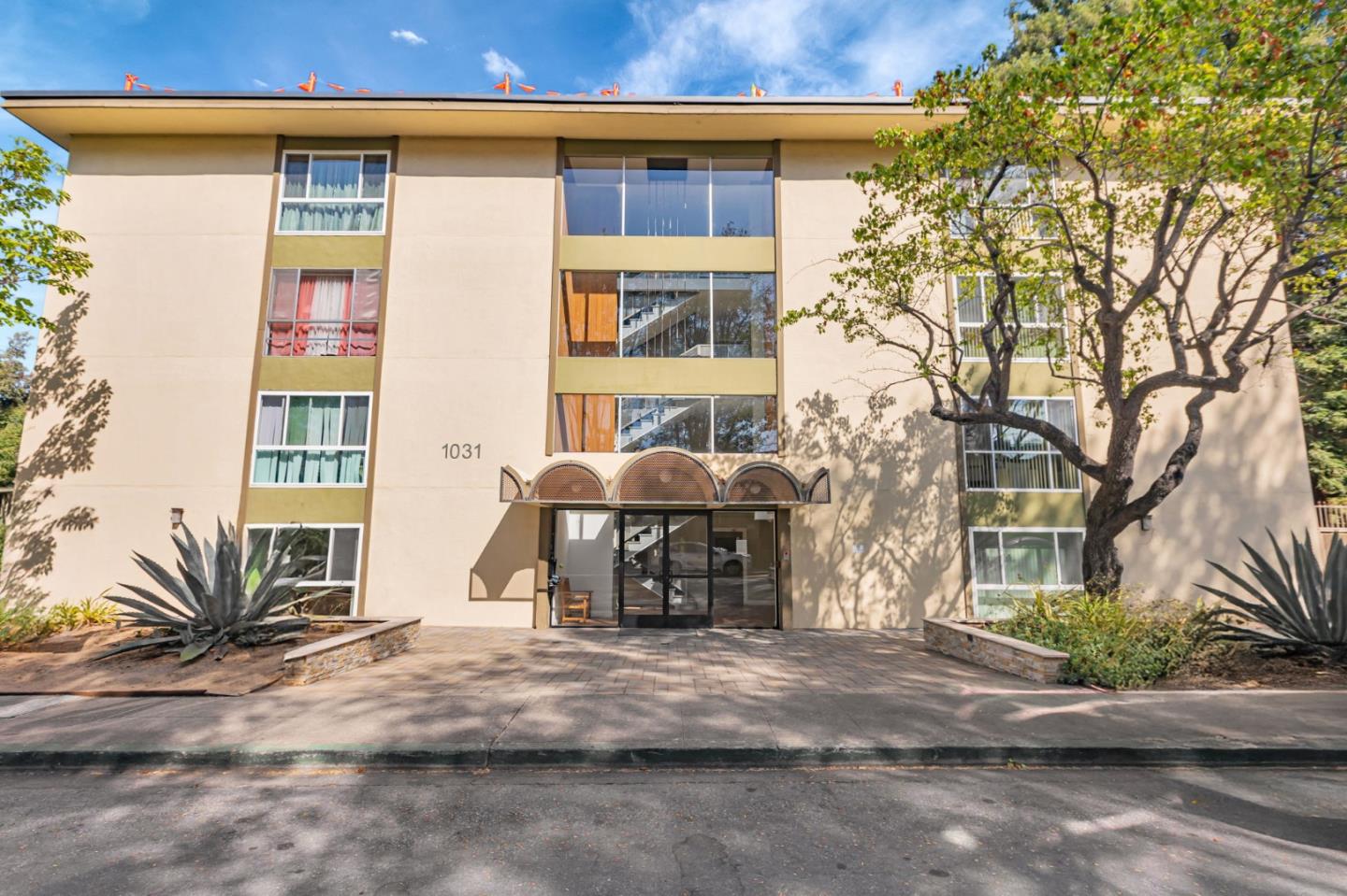 Thumbnail for 1031 Crestview Dr #316,  Mountain View, CA 94040