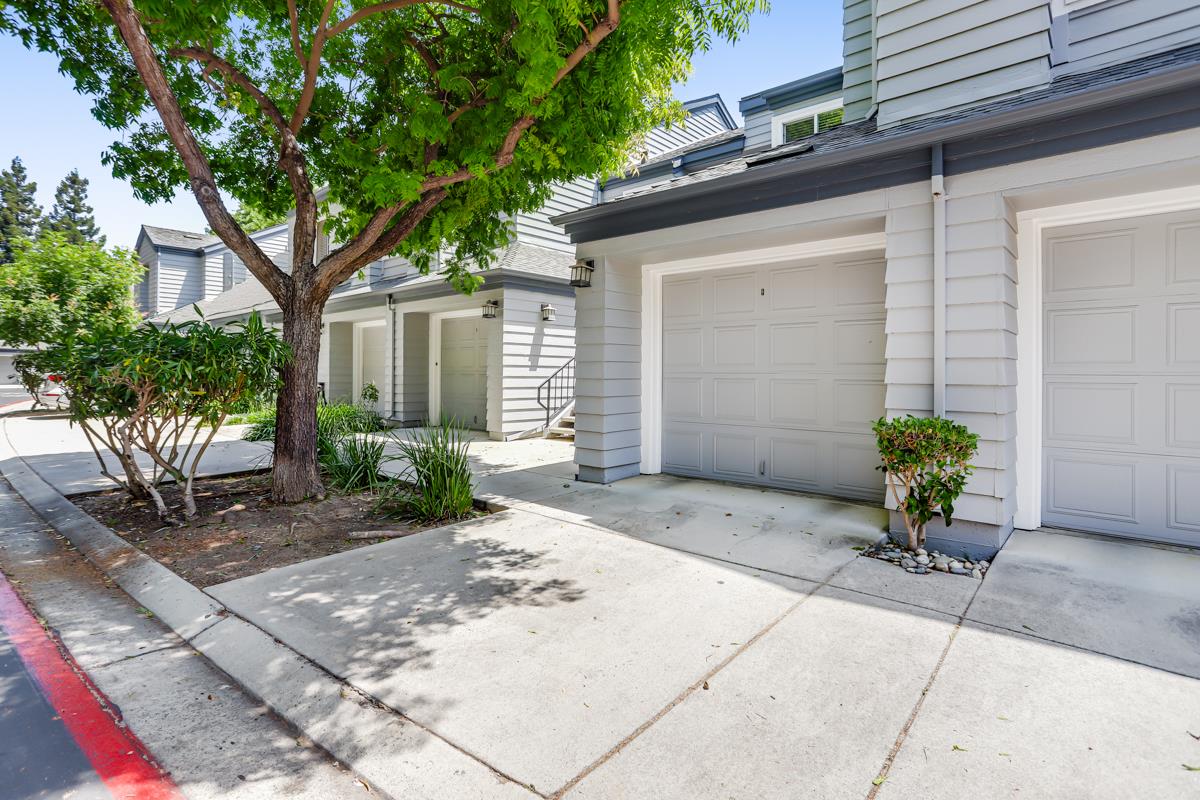 Detail Gallery Image 21 of 33 For 1658 Parkview Green Cir, San Jose,  CA 95131 - 2 Beds | 2 Baths