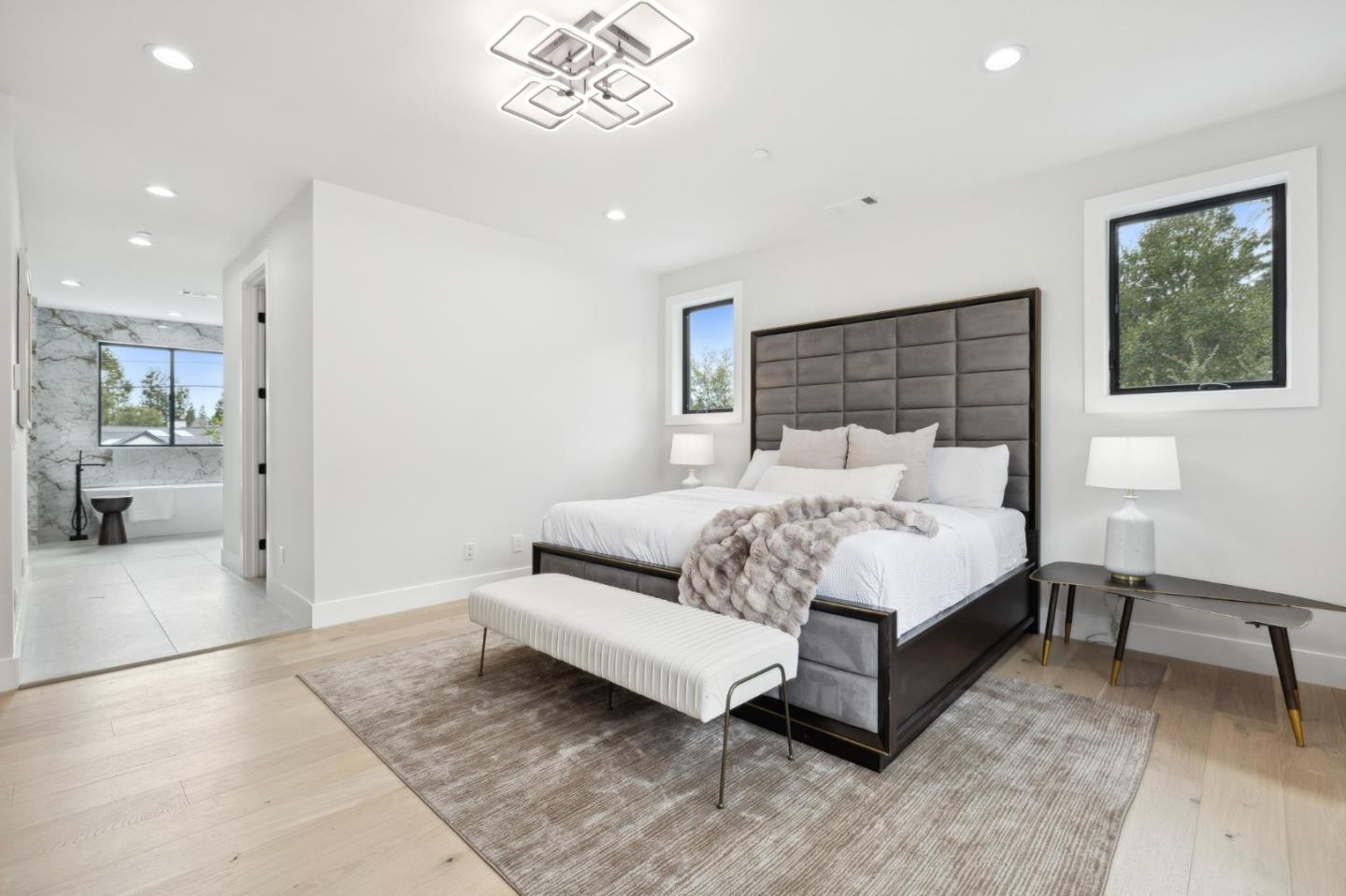 Detail Gallery Image 26 of 54 For 1074 Riverside Dr, Los Altos,  CA 94024 - 5 Beds | 4/1 Baths