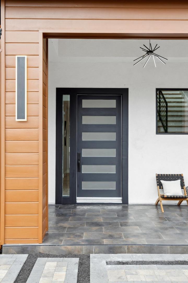 Detail Gallery Image 4 of 54 For 1074 Riverside Dr, Los Altos,  CA 94024 - 5 Beds | 4/1 Baths