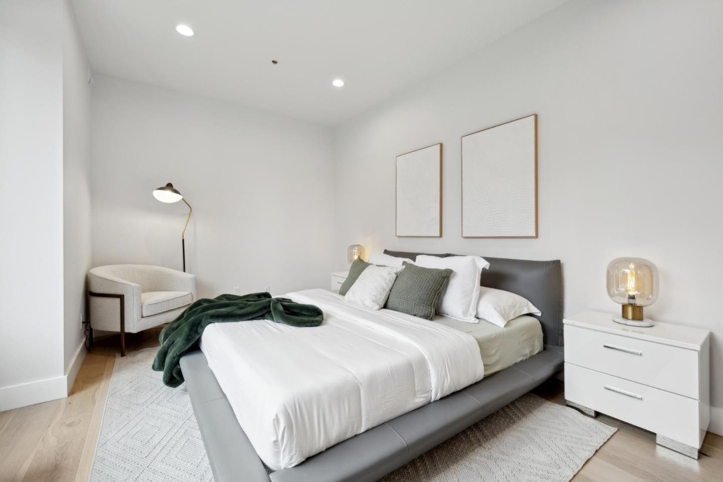 Detail Gallery Image 47 of 54 For 1074 Riverside Dr, Los Altos,  CA 94024 - 5 Beds | 4/1 Baths