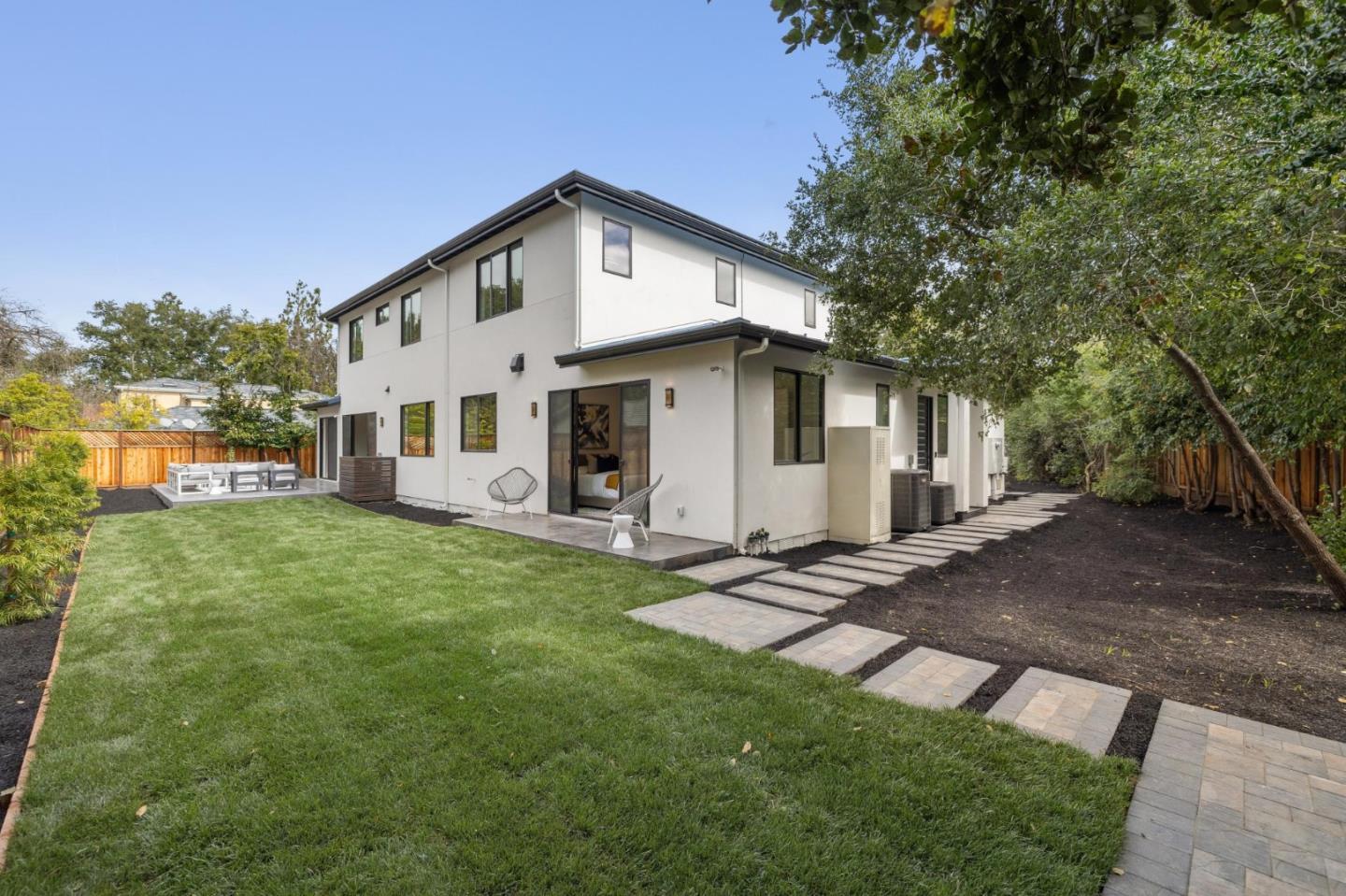 Detail Gallery Image 51 of 54 For 1074 Riverside Dr, Los Altos,  CA 94024 - 5 Beds | 4/1 Baths