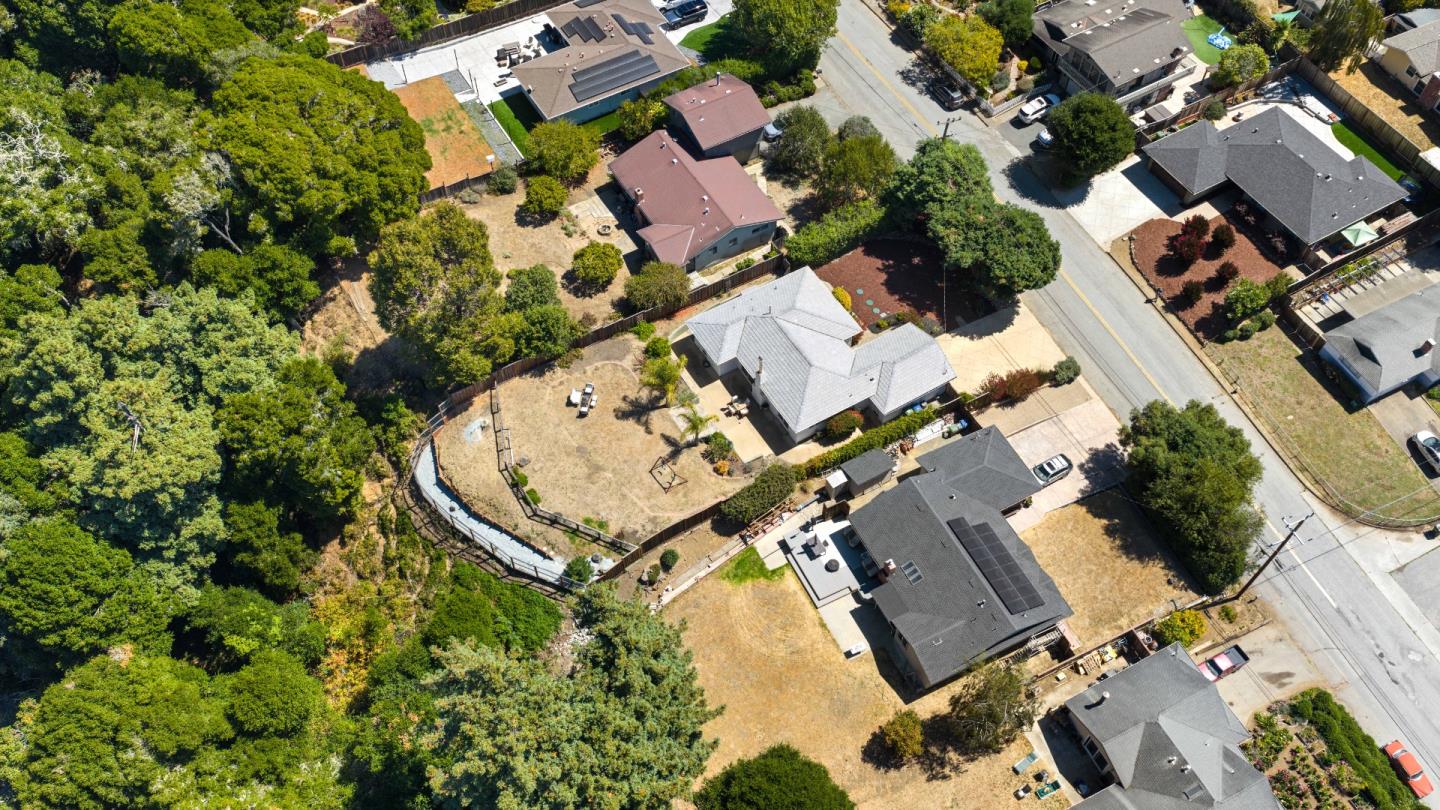 Detail Gallery Image 3 of 53 For 205 Siesta Dr, Aptos,  CA 95003 - 3 Beds | 2 Baths