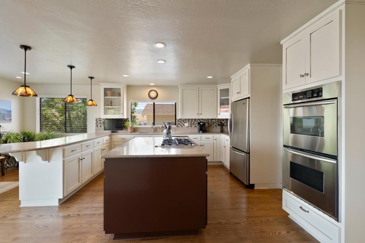 Detail Gallery Image 15 of 81 For 38 Barbras Ct, Hollister,  CA 95023 - 3 Beds | 2/1 Baths